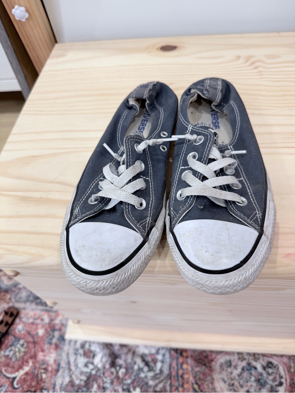 Converse womens Low-Top Canvas Sneakers - navy with White